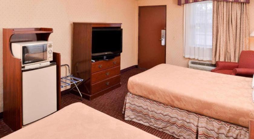 Americas Best Value Inn Alliance Eksteriør bilde